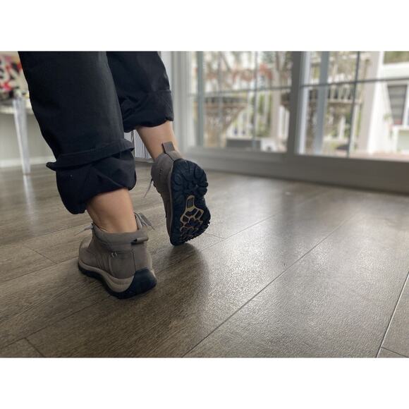 CAVIELY Hiking Boots Women's EU 37 US 6.5 Made in Columbia - Picture 4 of 13